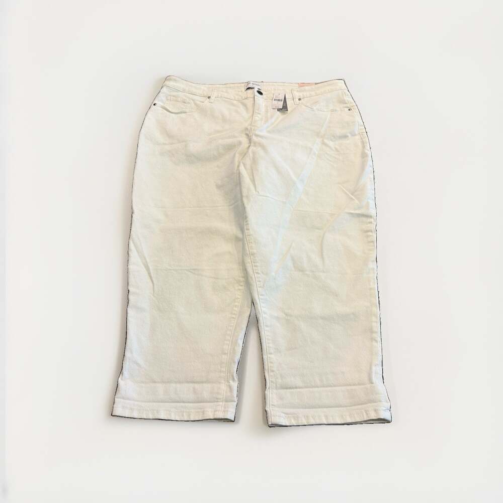 Lane Bryant Womens White Boyfriend Capri Cropped Mid Rise Jeans Size 20 NWT $80